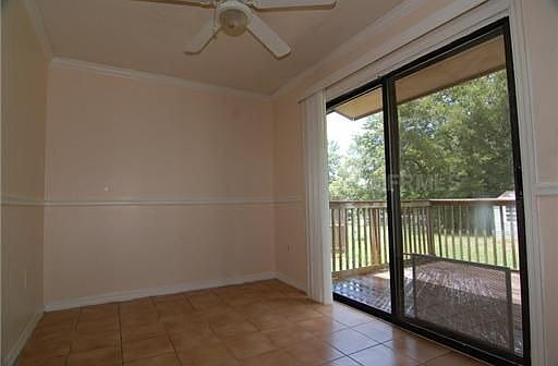 5th image of 370 Buford Ave