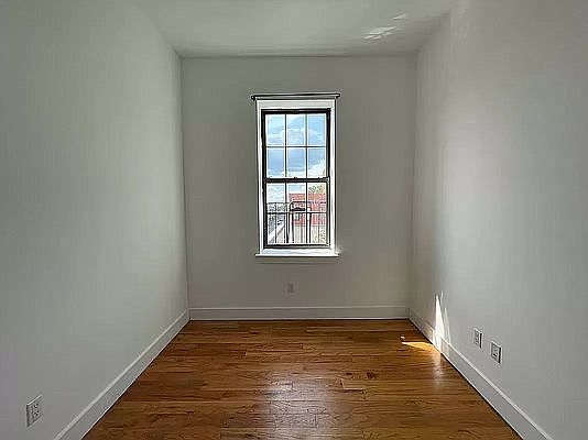 4th image of 1803 Atlantic Ave #3M