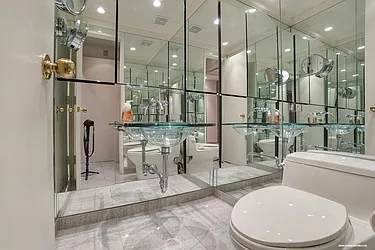 Rented by PocketBroker Inc