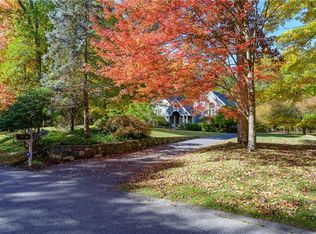 11 Autumn Ridge Rd, South Salem, NY 10590