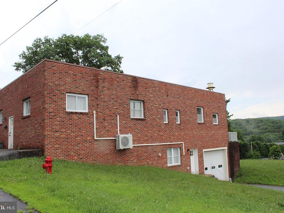 1st image of 809 5th St