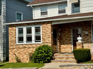 25 Cotton Ave, Plains, PA 18705