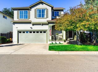 1924 Bodie St, Santa Rosa, CA 95403