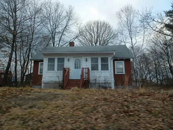 5 Ridgeway Ave, Sanford, ME 04073