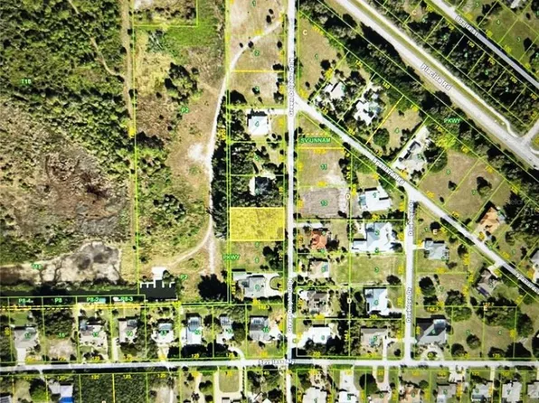 75 Green Dolphin Dr N #7, Placida, FL 33946