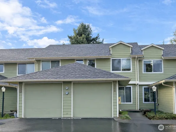 3935 NW Fairway Lane, Bremerton, WA 98312
