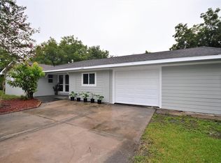 612 Smith Ave, Pasadena, TX 77504