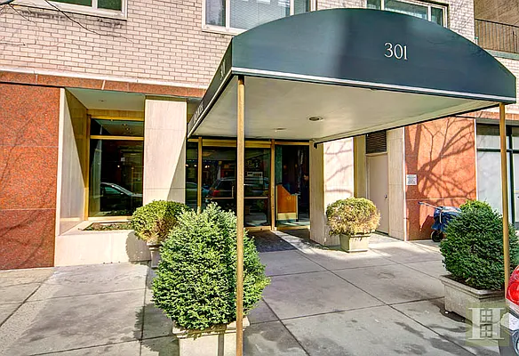 Sold by Halstead Real Estate | media 27