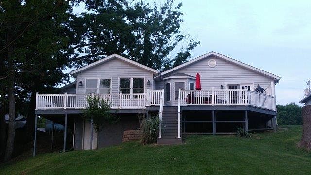 1st image of 393 Clifty Heights Dr