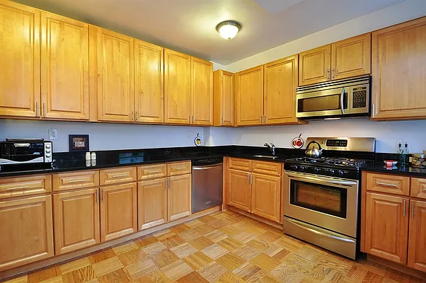Sold by Corcoran | media 2
