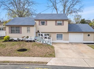 9 W Lee Ave, Absecon, NJ 08201