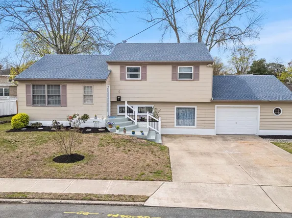 9 W Lee Ave, Absecon, NJ 08201
