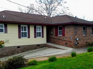 1615 Lindsay St, Newberry, SC 29108