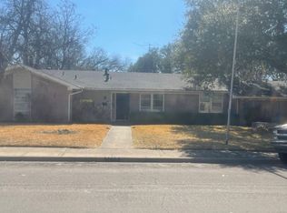 3226 Merrell Rd, Dallas, TX 75229