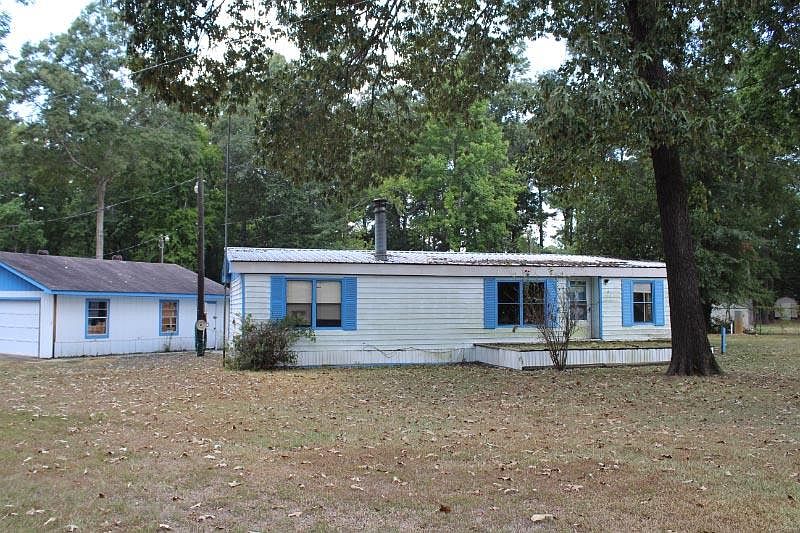 1st image of 138 Honeysuckle Dr