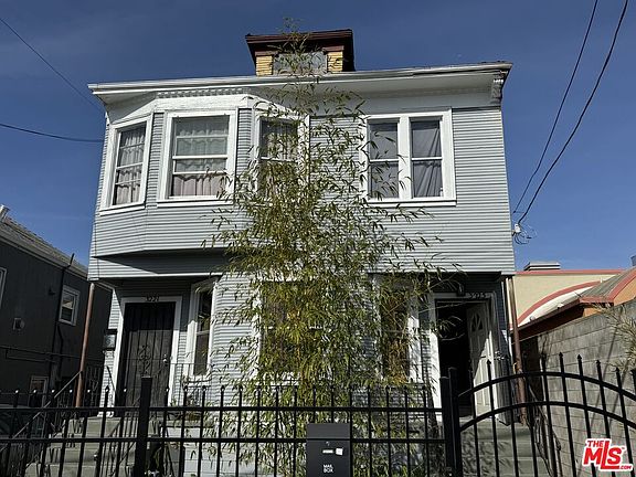 2nd image of 3225 Market St