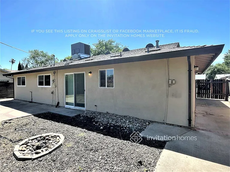 10813 Oakton Way — Photo 18