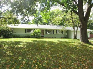 6832 Chapel Ln, Edina, MN 55439