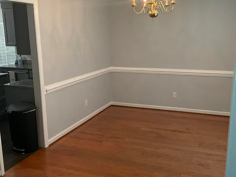 529 Raintree Rd — Photo 5