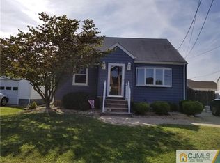 97 Hermann St, Carteret, NJ 07008