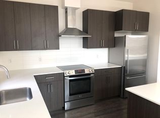 2018 NW 57th St #401, Seattle, WA 98107