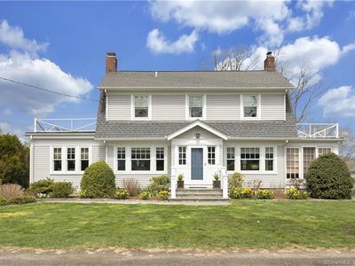 42 Gurley Road, Stamford, CT, 06902