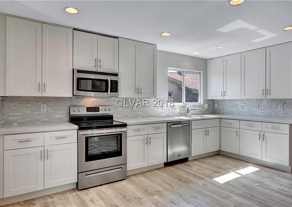 1st image of 3496 Anthony Dr