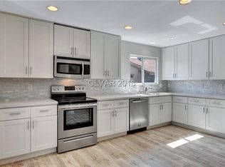 3496 Anthony Dr, Las Vegas, NV 89121