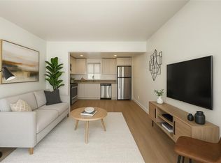 632 N Kingsley Dr #1, Los Angeles, CA 90004