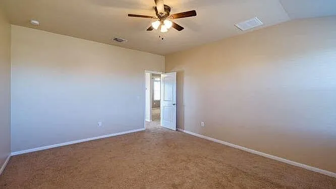 402 Zenith Rd — Photo 61