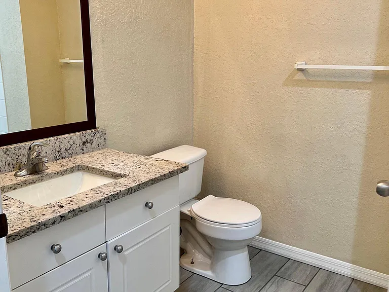 18001 Richmond Place Dr #115 — Photo 13