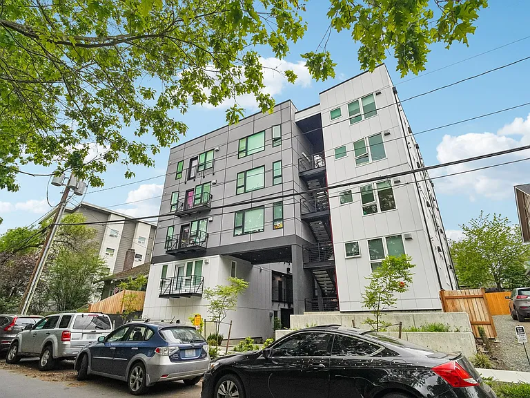 Brand-New Studio Near UW | Furnished Options & Luxury Amenities at Graceland Apartments Seattle — Photo 39