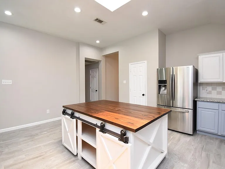 23122 Beech Canyon Dr — Photo 20