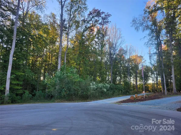 249 Barra Dr, Waxhaw, NC 28173