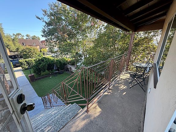 2nd image of 1353 Orange Grove Ave