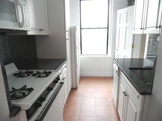 Sold by Keller Williams NYC | media 4