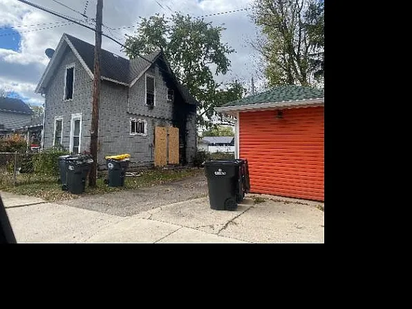 521 Chase St, Anderson, IN 46016