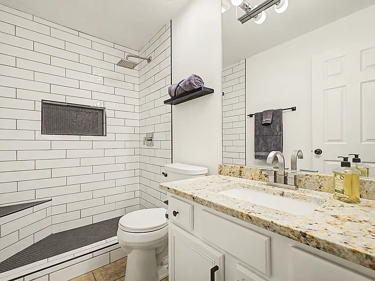 4354 N 82nd St #276 — Photo 5
