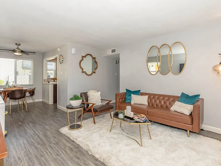 The Wexler Apartments — Photo 44