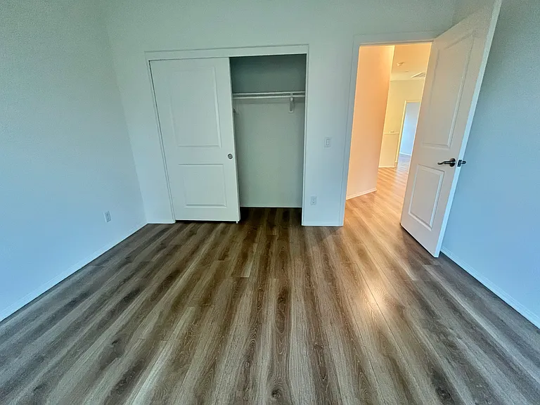 7805 Marbil Ln — Photo 16