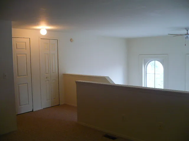 2 bed, 800 sqft, $1,195 — Photo 3
