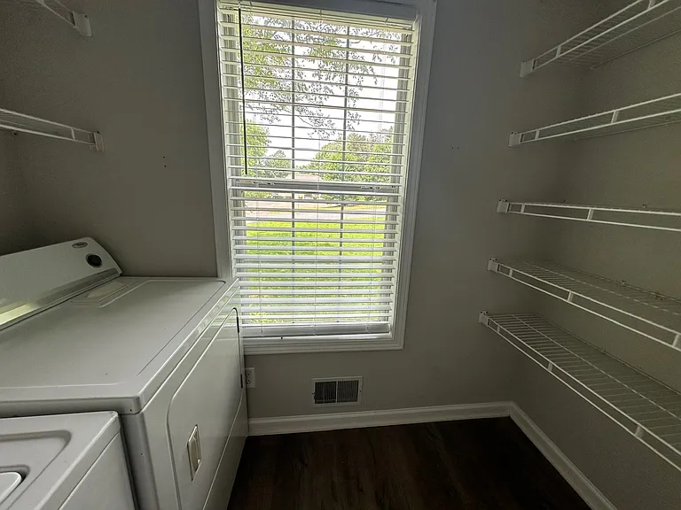 5885 Sarah Orr Ln — Photo 14