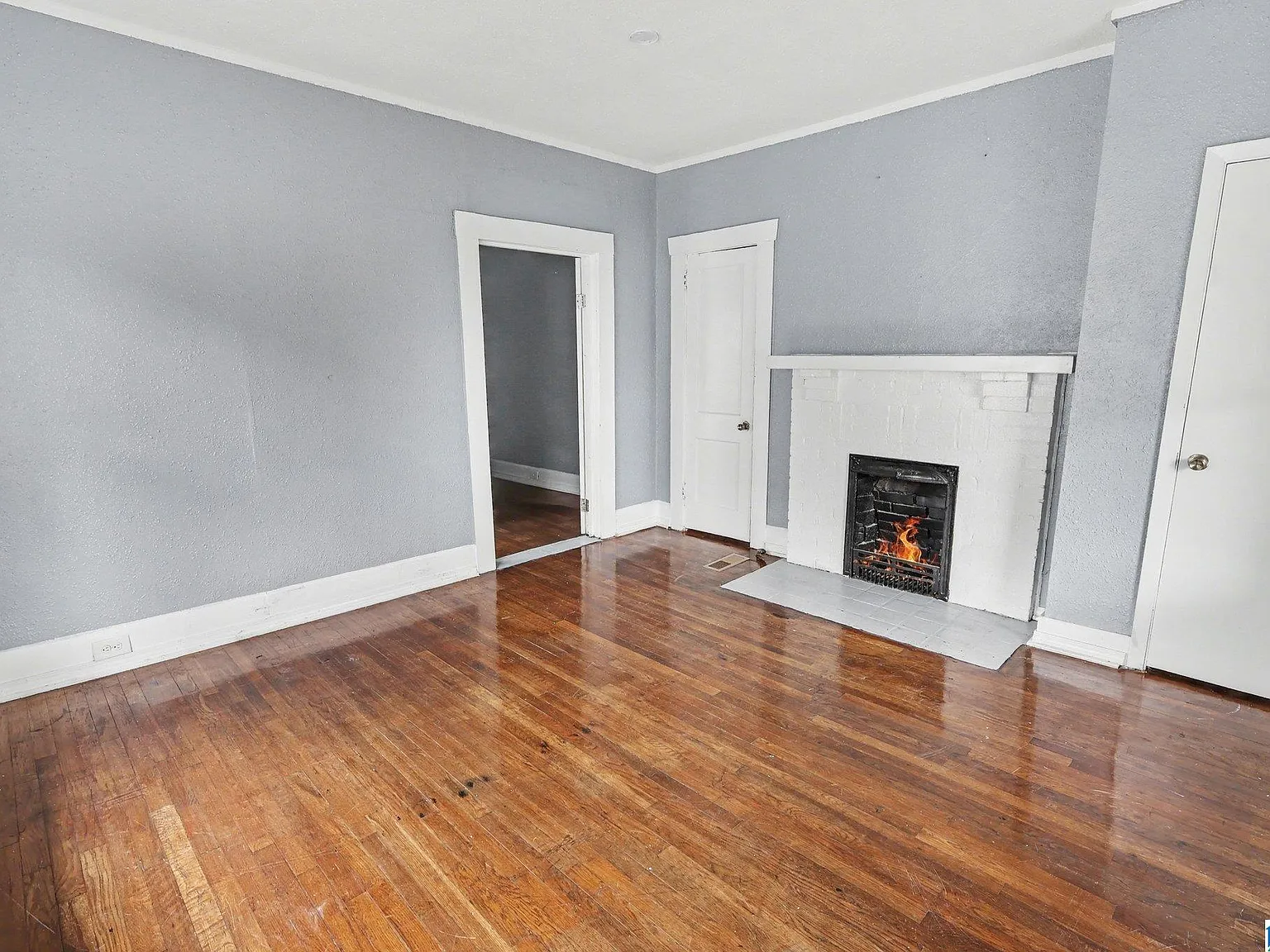 5 bed, 2.0 bath, $1,600 — Photo 3