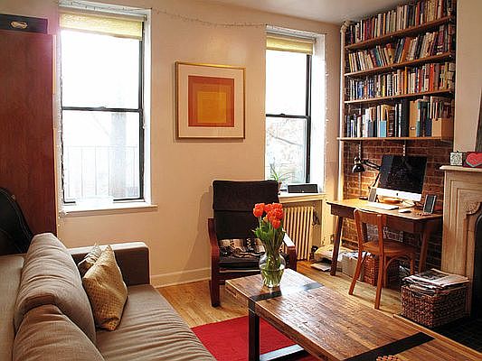 4th image of 94 Wyckoff St APT 2