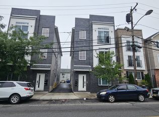 212 Bergen St APT 2, Newark, NJ 07103