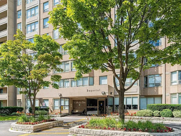 30 Malta Ave #1602, Brampton, ON L6Y 4S5