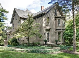 831 Bulls Head Rd, Rhinebeck, NY 12572