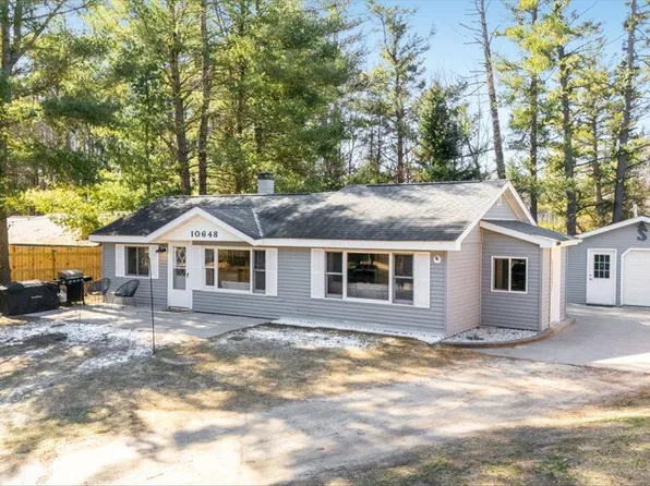 10648 Johnston Blvd, Saint Helen, MI 48656