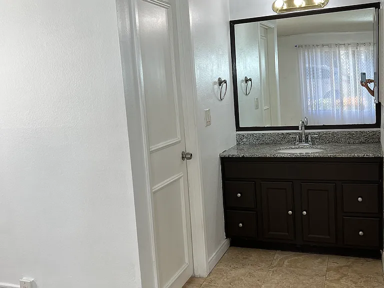3438 Avocado Hill Way — Photo 15