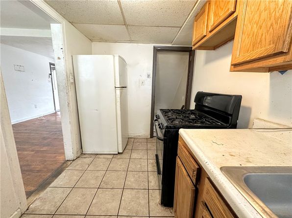 pittsburgh-pennsylvania-11417857 picture